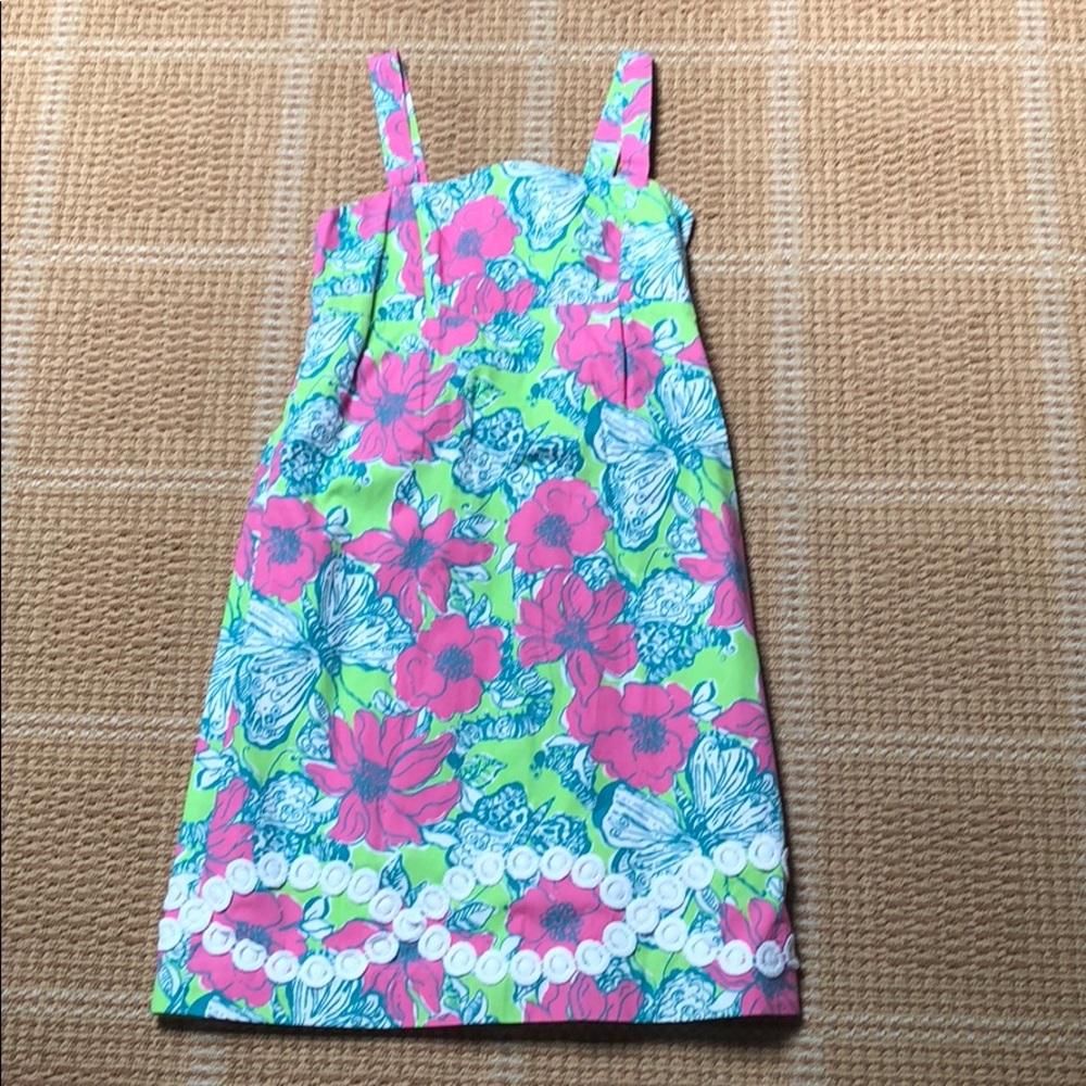 Girl’s dress